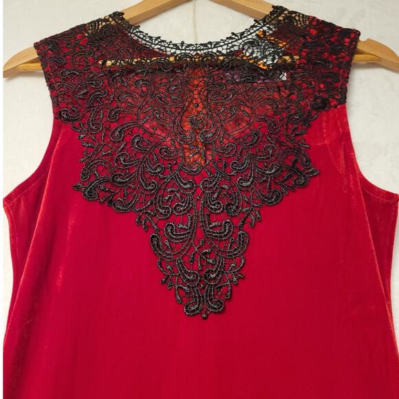 NWT Ruby Red Velvet & Black Lace Maxi‎ Dress Whimsigoth Gothic Witchy Party - M - Picture 3 of 8